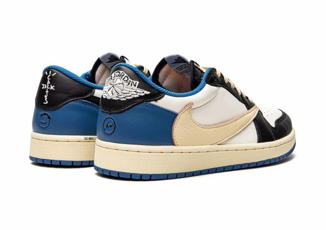 Jordan 1 Retro Low OG SP Fragment x Travis Scott